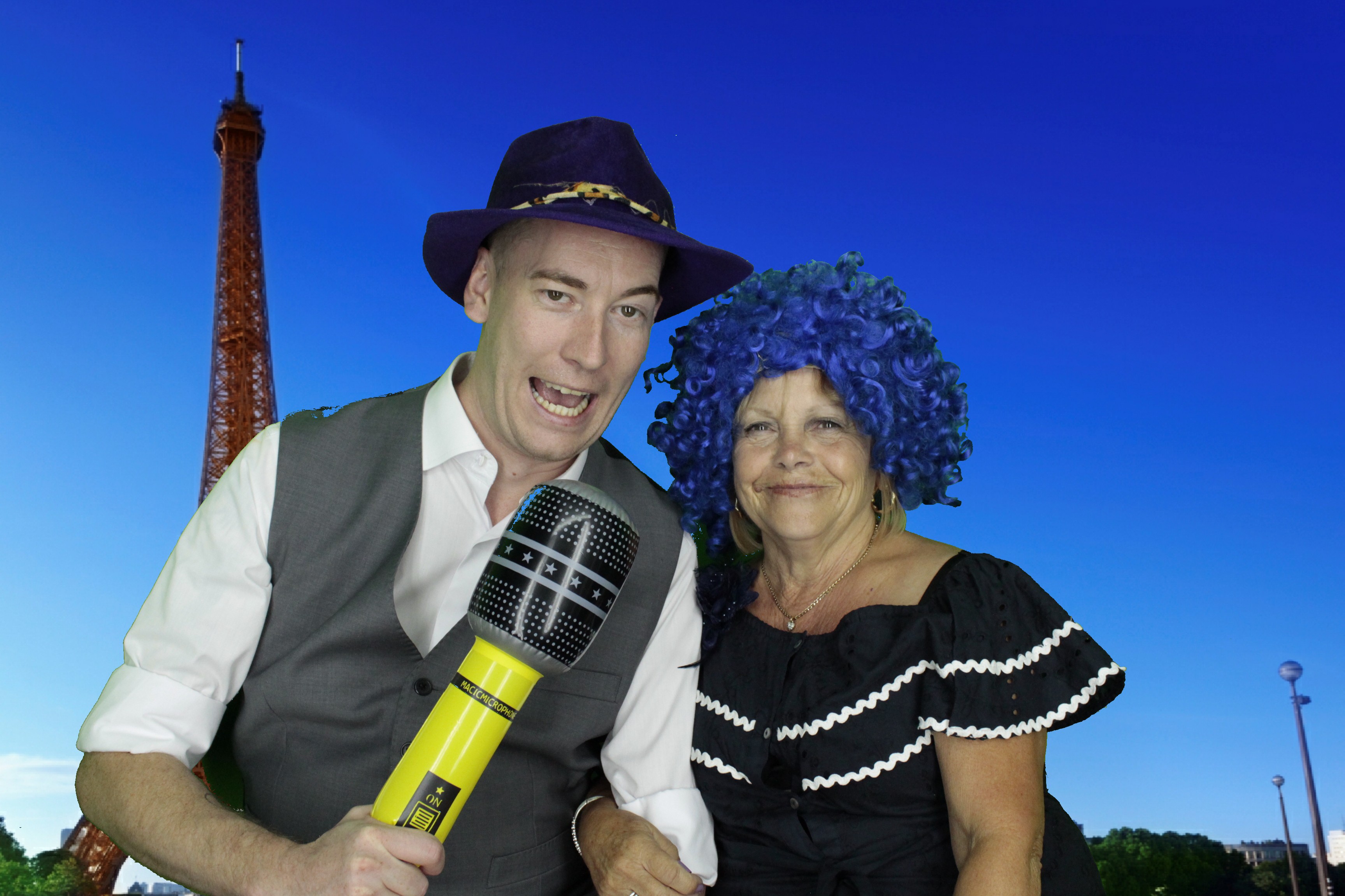Jade & Arrons's Wedding | View more photos from the event at gallery.myphotoboothexperience.co.uk/u/MyPhotoBoothExperienceLtd/Jade-Arronss-Wedding